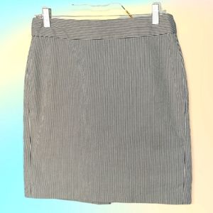BANANA REPUBLIC Black and White Micro Striped Pencil Miniskirt